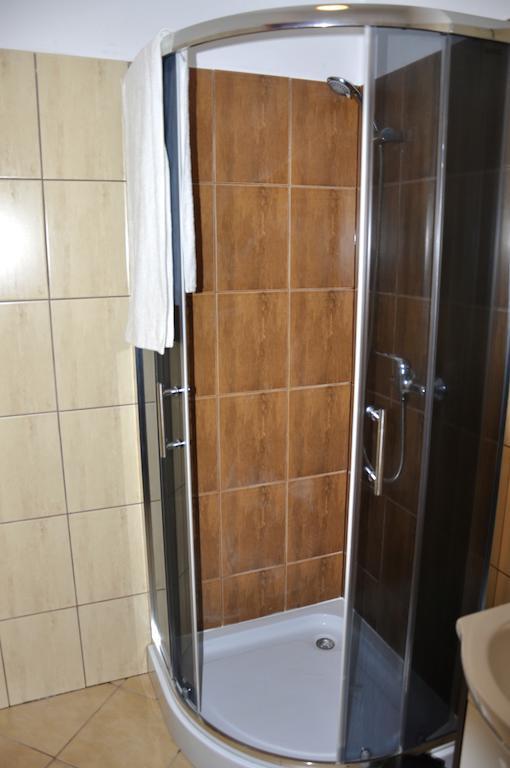 Maciejowa Chata Pobiedziska Habitación foto